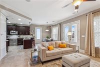 5626 Chamberlain Drive, New Orleans, LA 70122