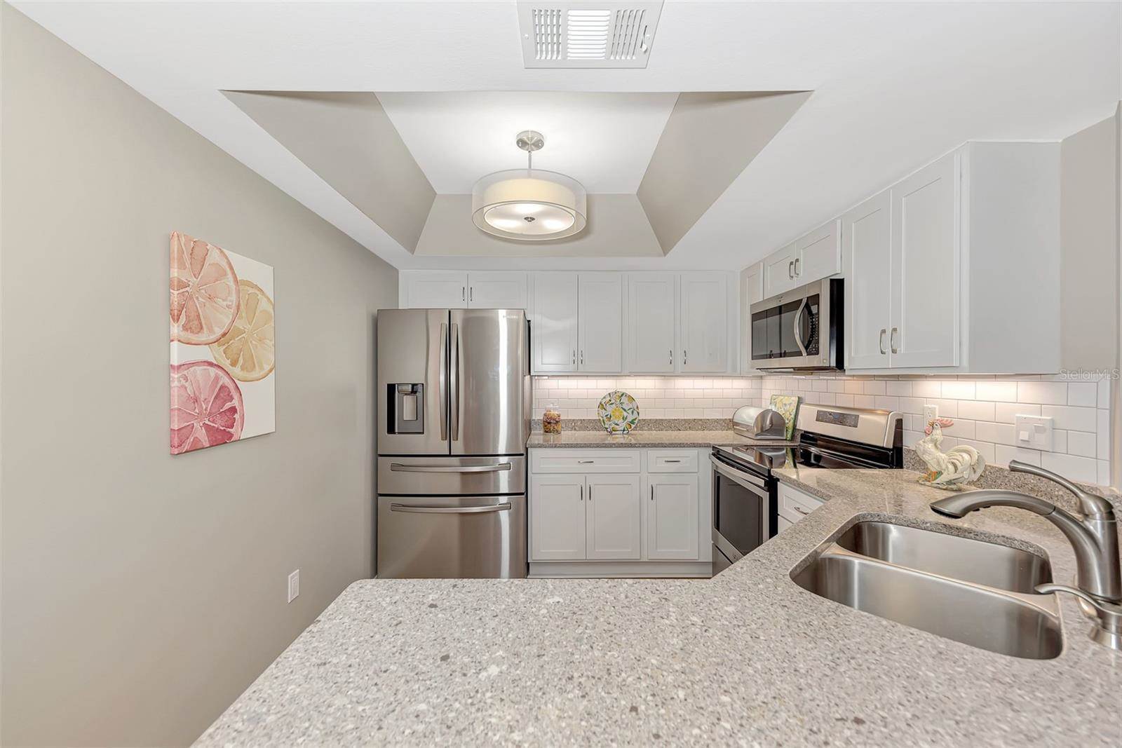 4093 Center Pointe Place, Sarasota, FL 34233