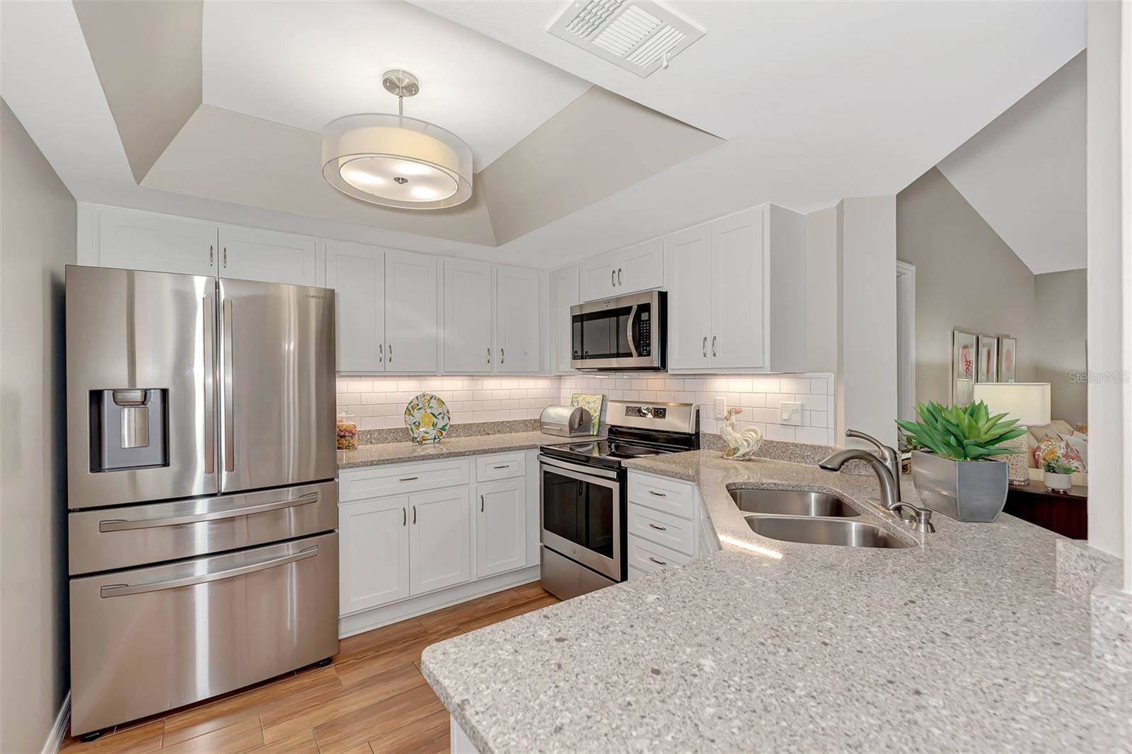 4093 Center Pointe Place, Sarasota, FL 34233