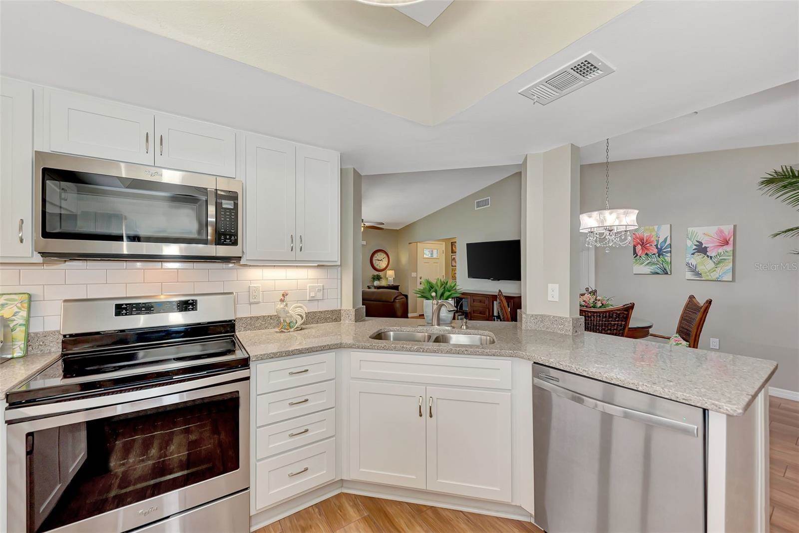 4093 Center Pointe Place, Sarasota, FL 34233