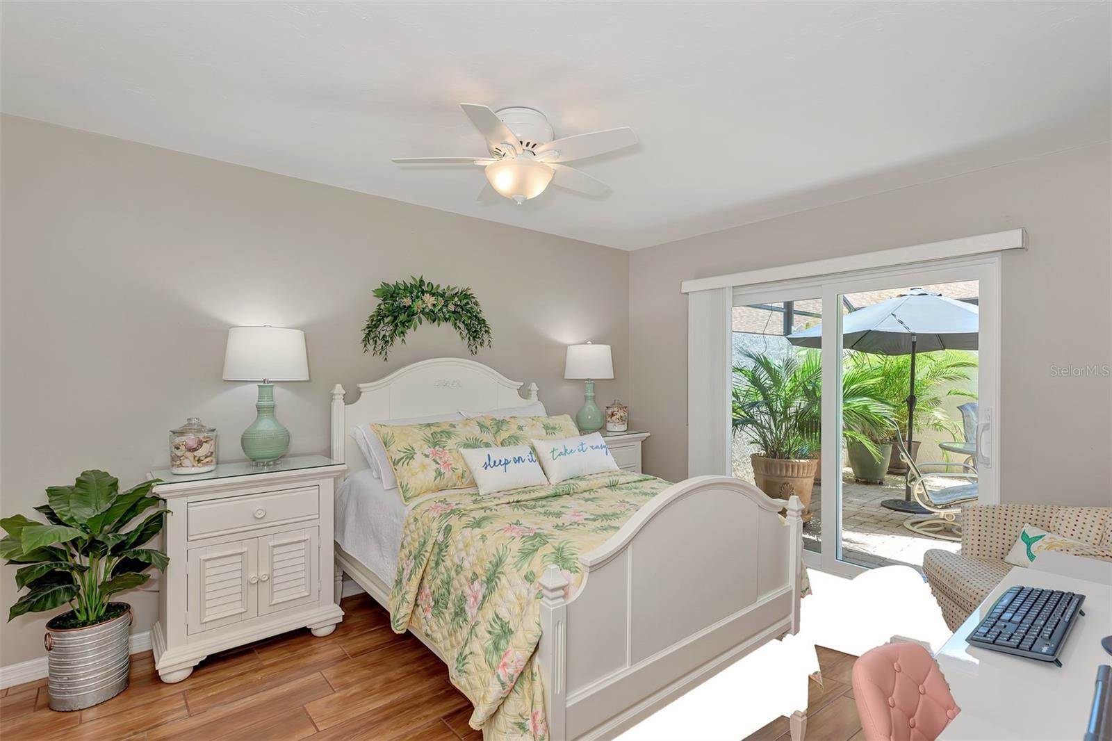4093 Center Pointe Place, Sarasota, FL 34233