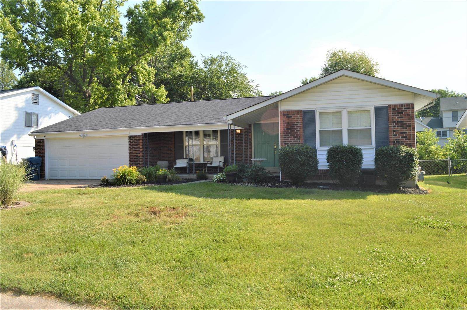 12028 Chaparral Drive, Bridgeton, MO 63044