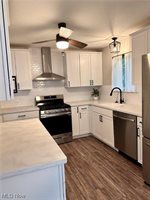 112 Cherry Lane, New Concord, OH 43762