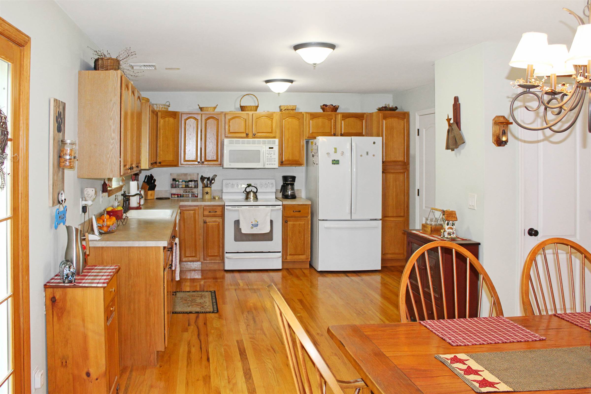 212 Westend Ave, Shirley, NY 11967