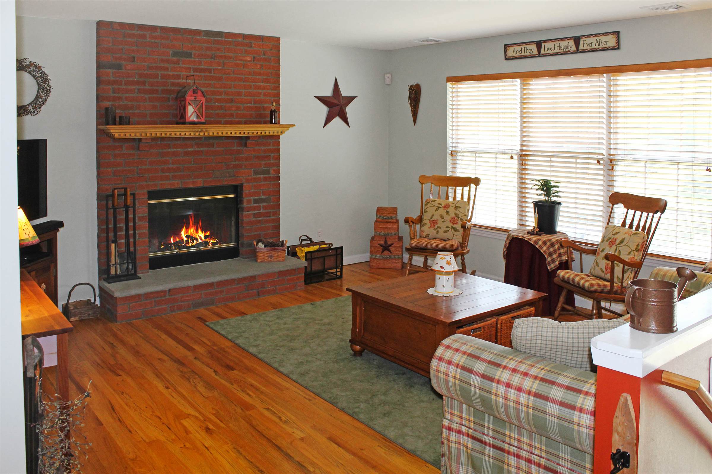 212 Westend Ave, Shirley, NY 11967