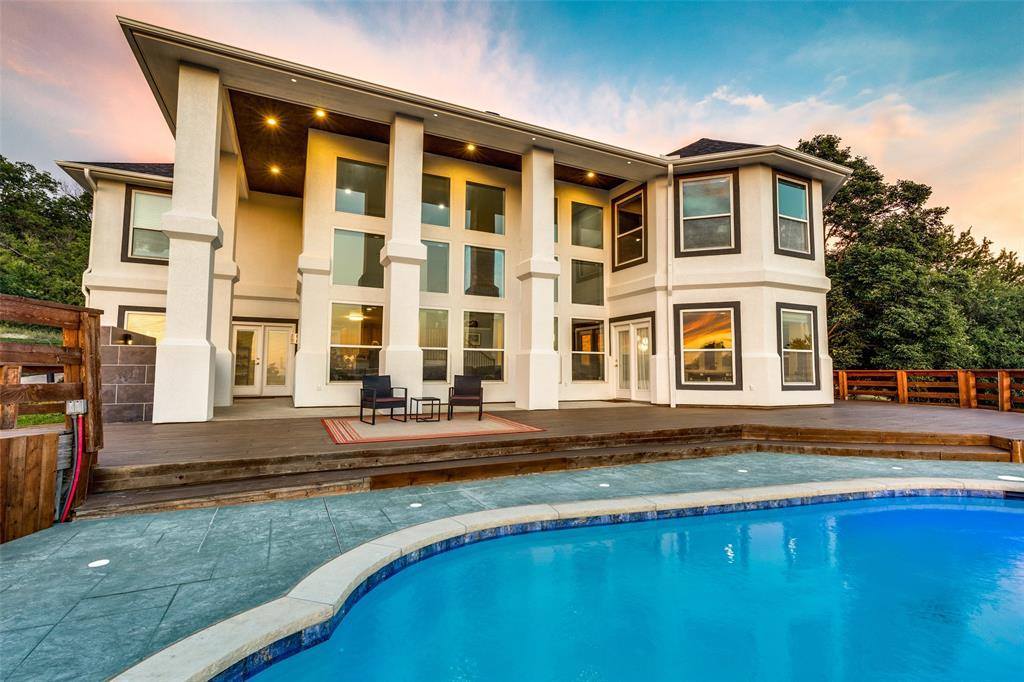 1824 Inspiration Lane, River Oaks, TX 76114