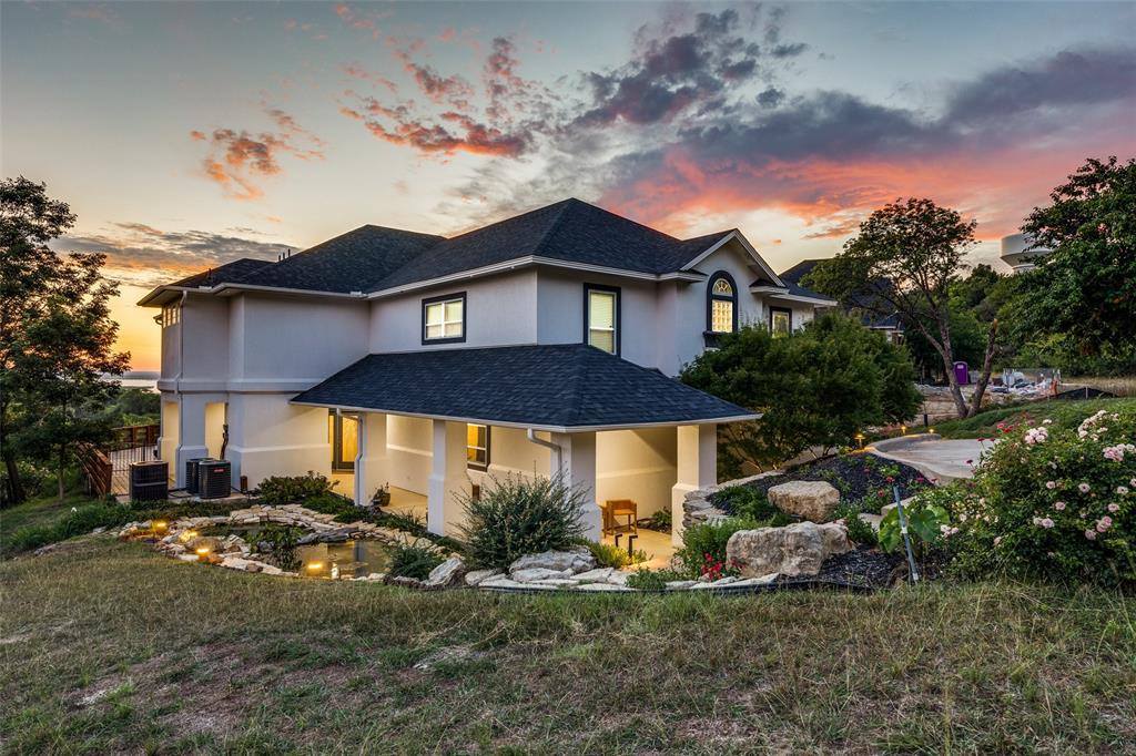1824 Inspiration Lane, River Oaks, TX 76114