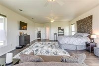 1824 Inspiration Lane, River Oaks, TX 76114