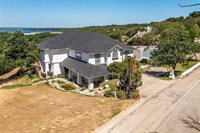 1824 Inspiration Lane, River Oaks, TX 76114