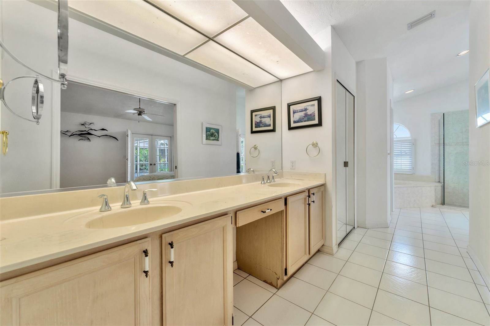 4930 Peridia Boulevard East, Bradenton, FL 34203