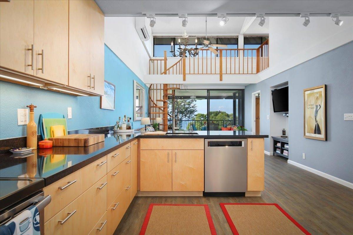 Country Club Villas #305, Kailua-Kona, HI 96740