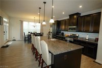 6633 Leestone Avenue NE, Canton, OH 44721