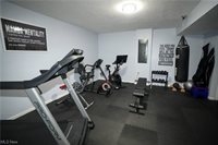 6633 Leestone Avenue NE, Canton, OH 44721