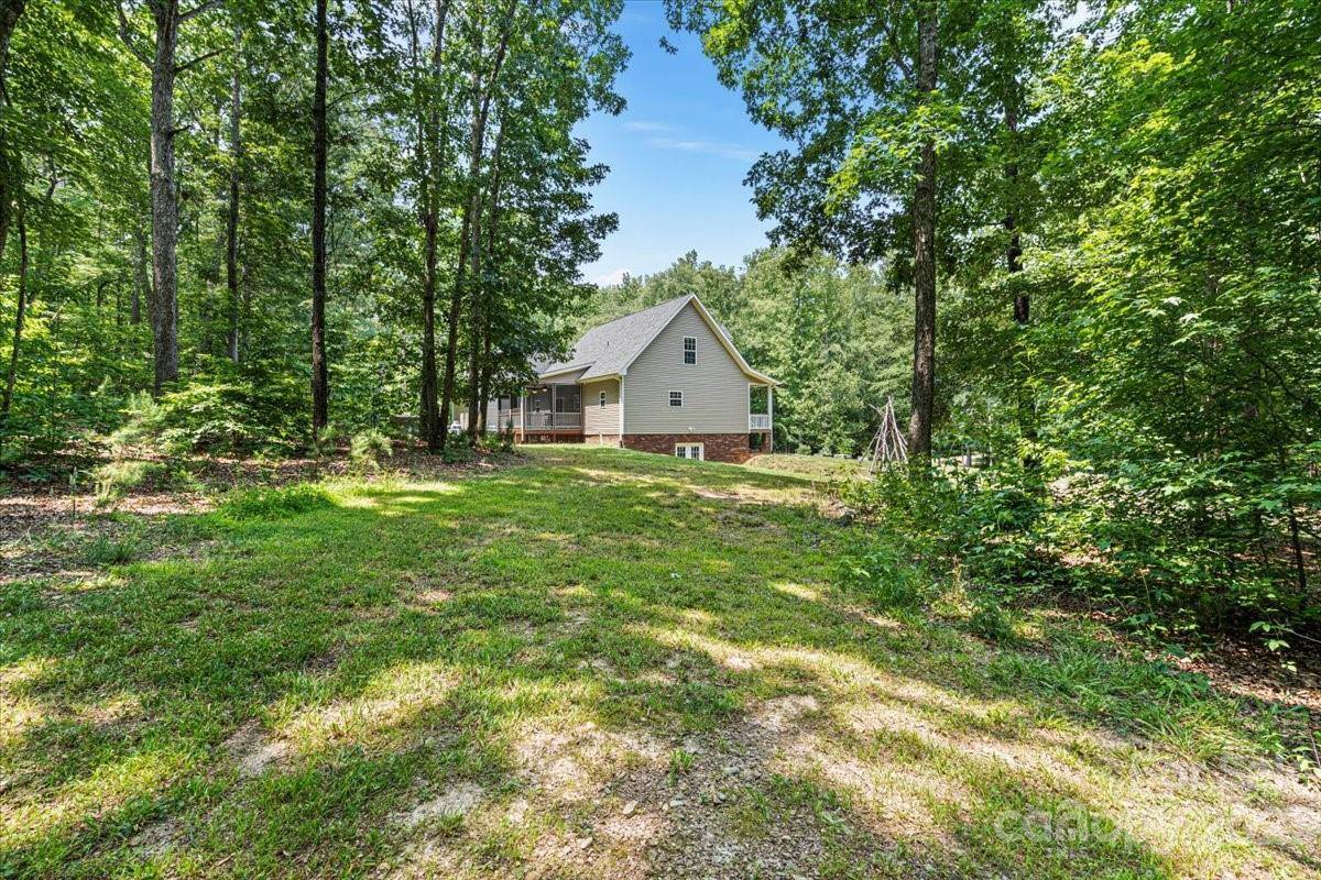 16057 Trailblazers Road, Oakboro, NC 28129