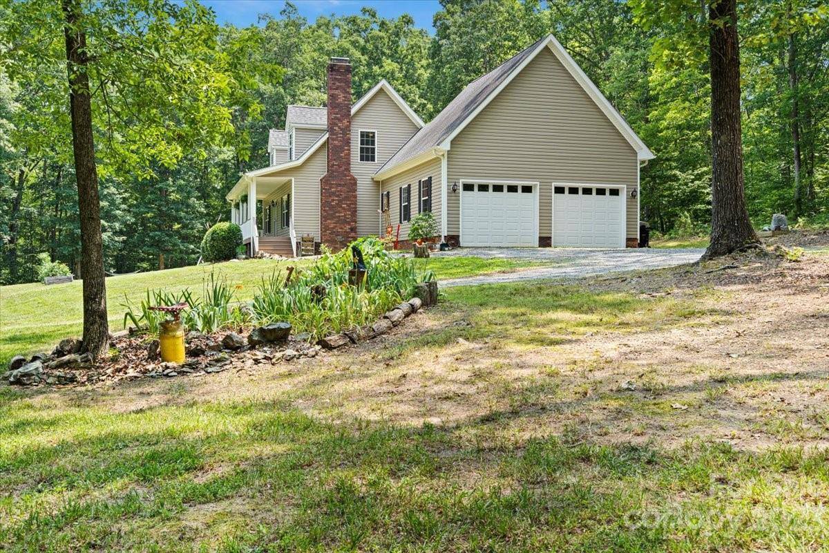 16057 Trailblazers Road, Oakboro, NC 28129