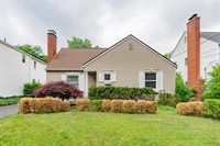 136 E South Street, Worthington, OH 43085