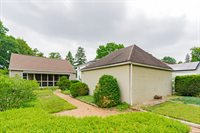 136 E South Street, Worthington, OH 43085