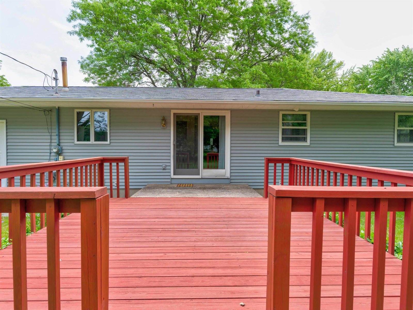 706 N Cherry Avenue, Marshfield, WI 54449