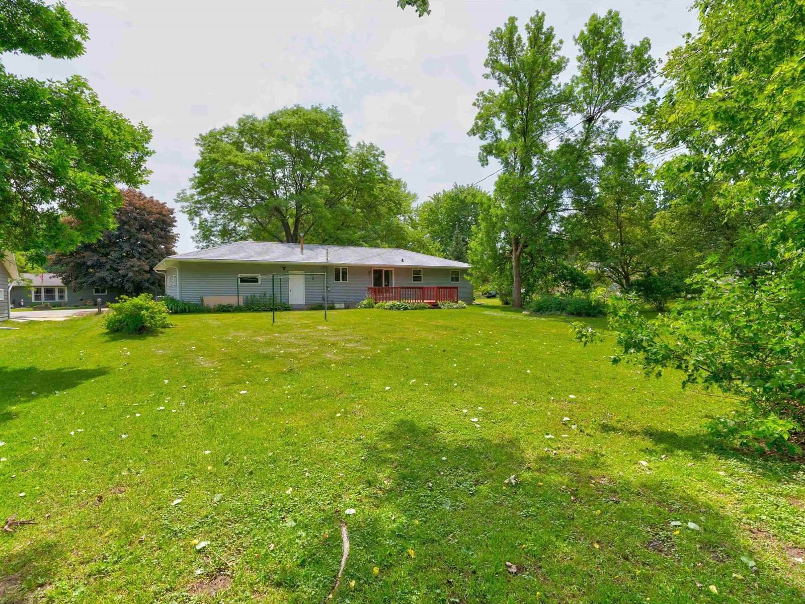 706 N Cherry Avenue, Marshfield, WI 54449