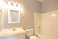 6507 Shoshonee Drive, Ocean Springs, MS 39564