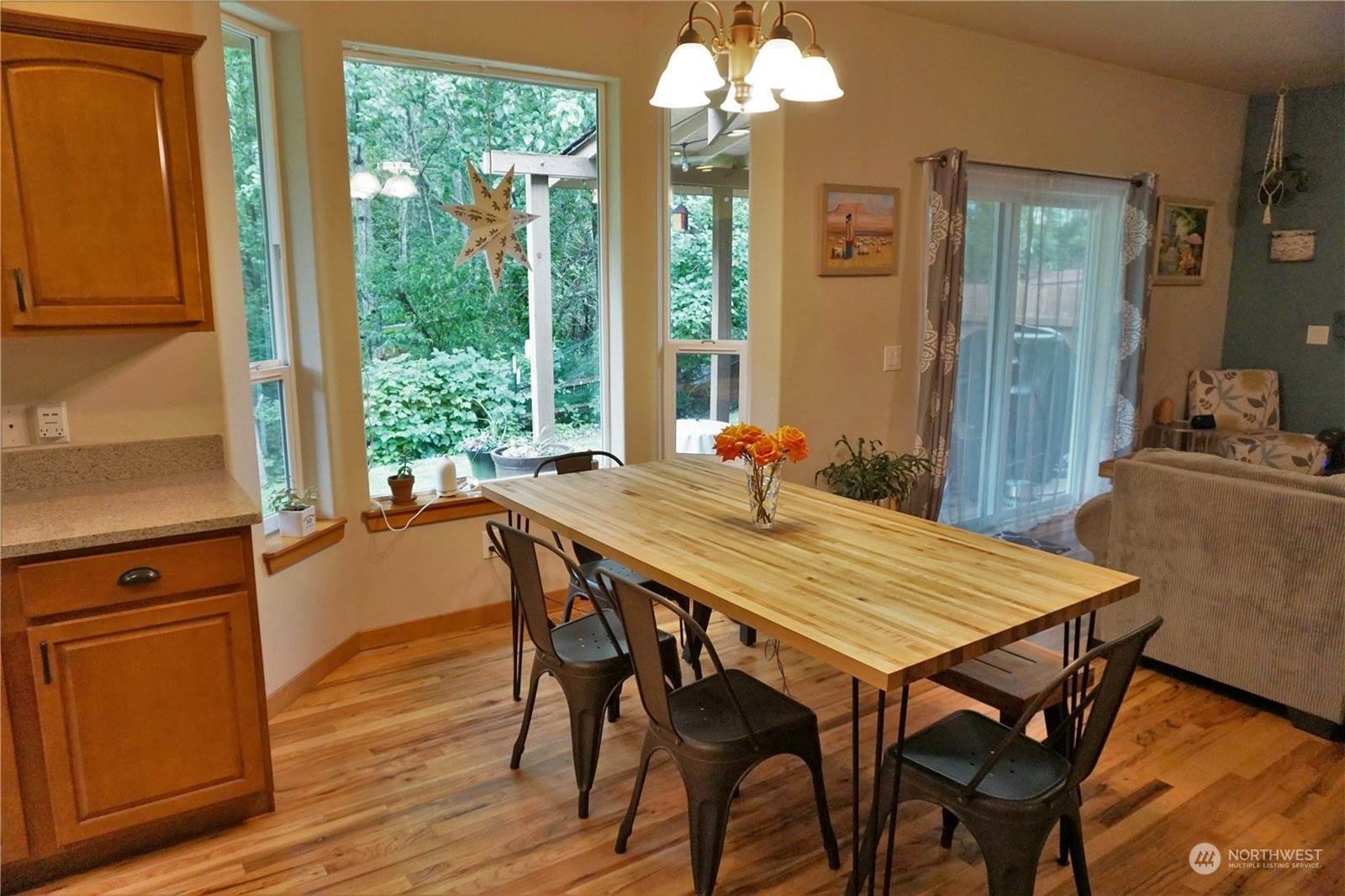 3952 Trickle Creek Boulevard, Bellingham, WA 98226