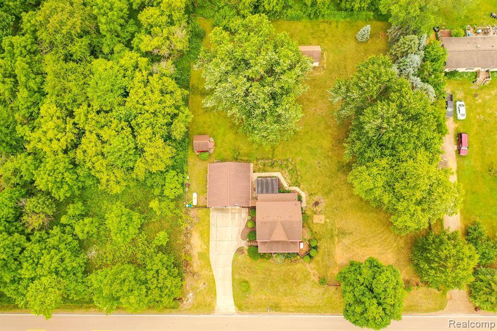 1190 East Cohoctah Road, Cohoctah Township, MI 48855