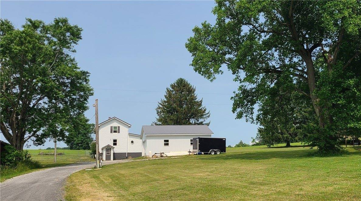 385 Little Rock Road, Cowanshanock Township, PA 16201