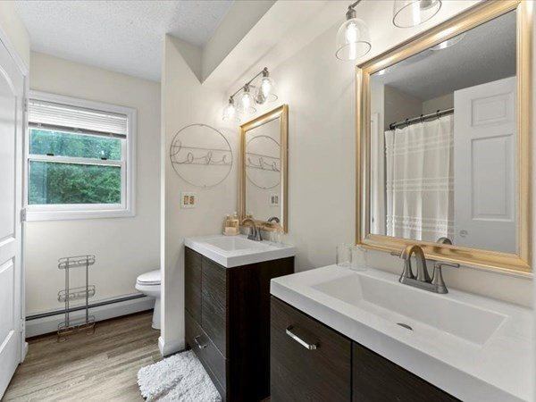 67 Pervier Ave, Chicopee, MA 01020