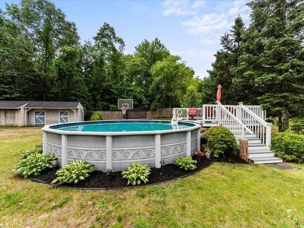 67 Pervier Ave, Chicopee, MA 01020