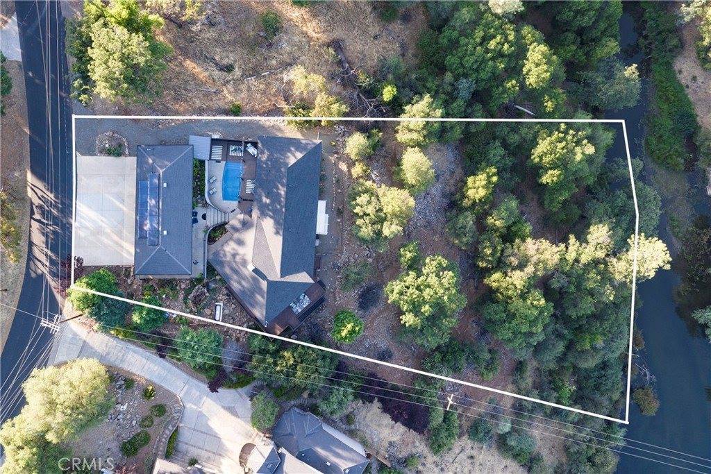 16975 Knollview Drive, Hidden Valley Lake, CA 95467