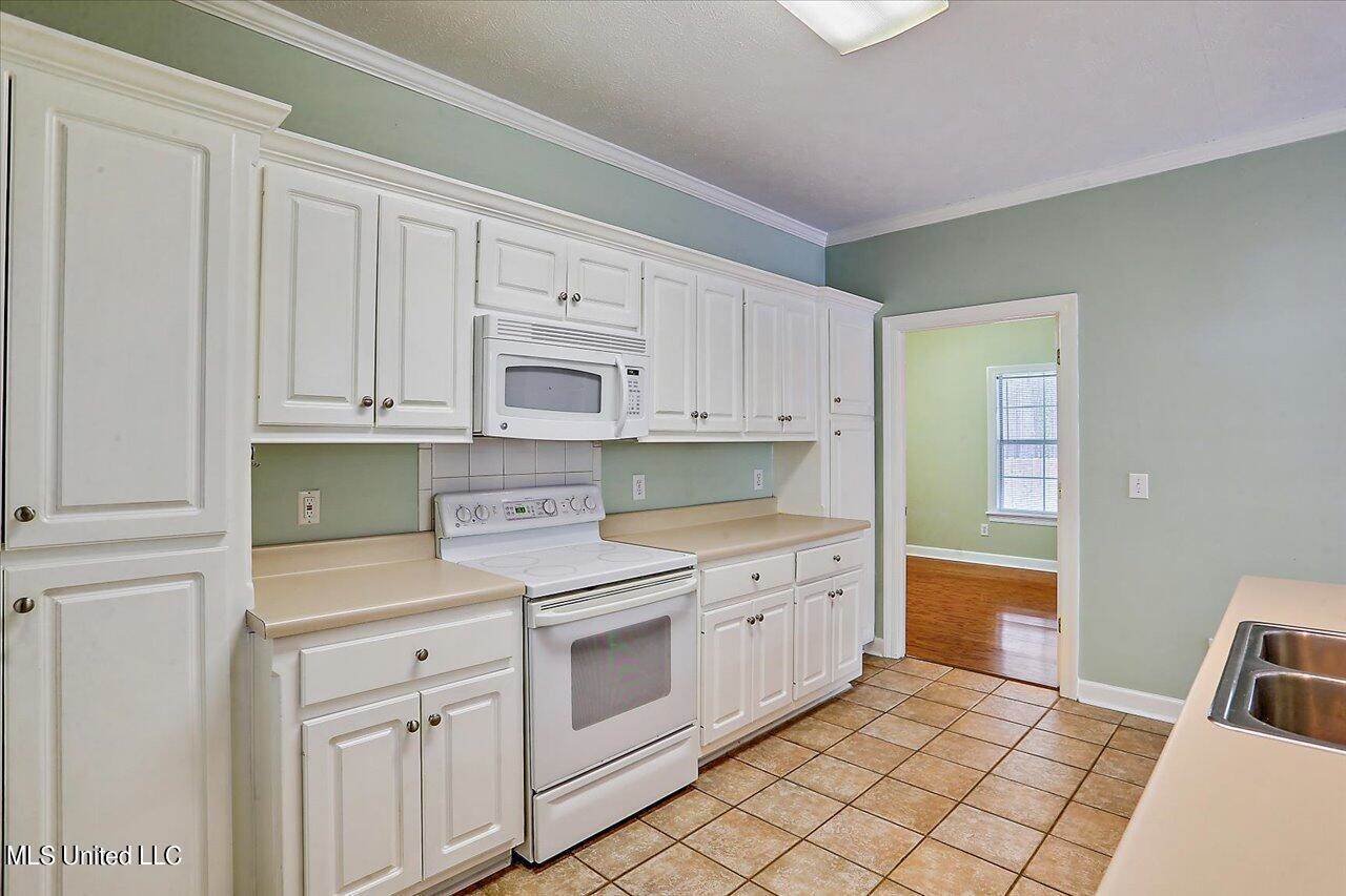 200 Stoneybrook Drive, Brandon, MS 39042