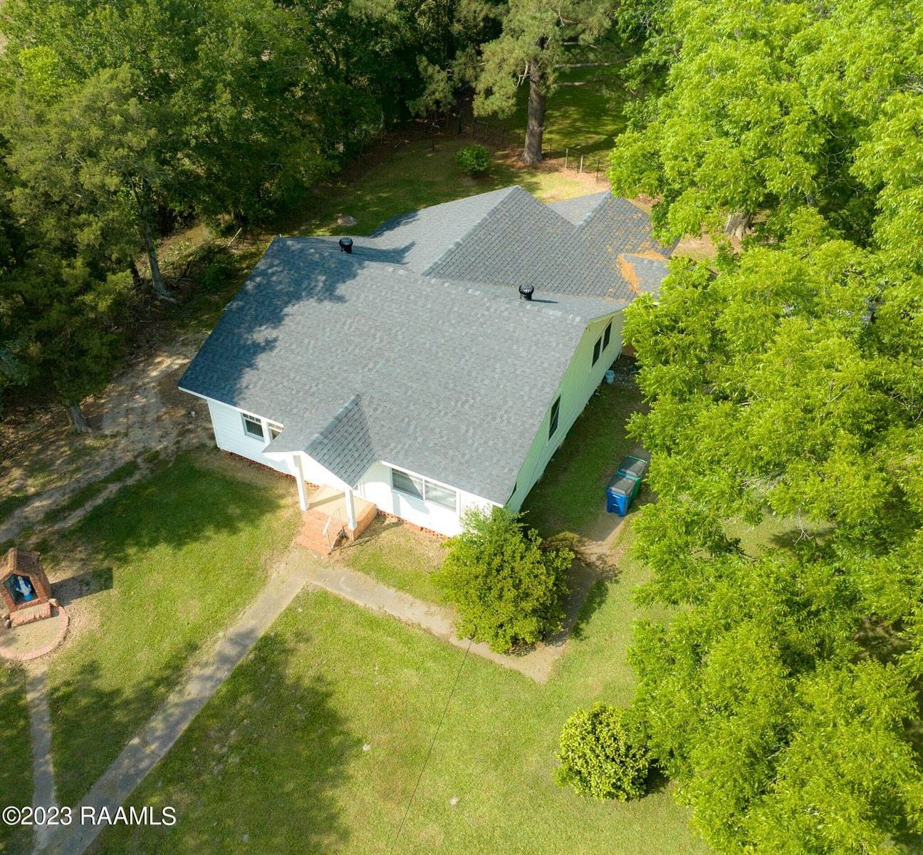 1516 Pitreville Highway, Church Point, LA 70525