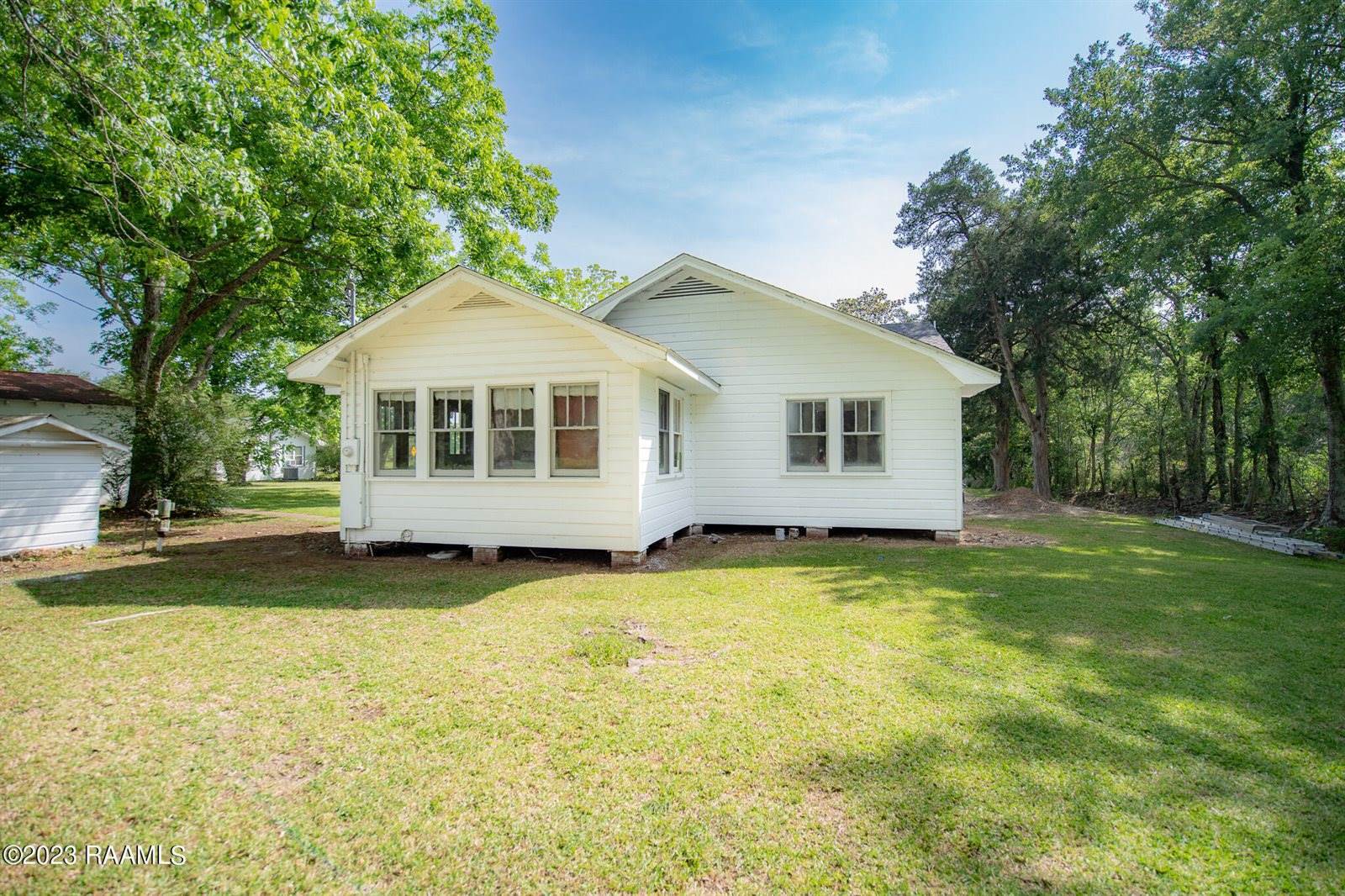 1516 Pitreville Highway, Church Point, LA 70525