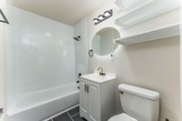 1709 W 30th St S, Wichita, KS 67217