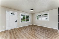 1709 W 30th St S, Wichita, KS 67217