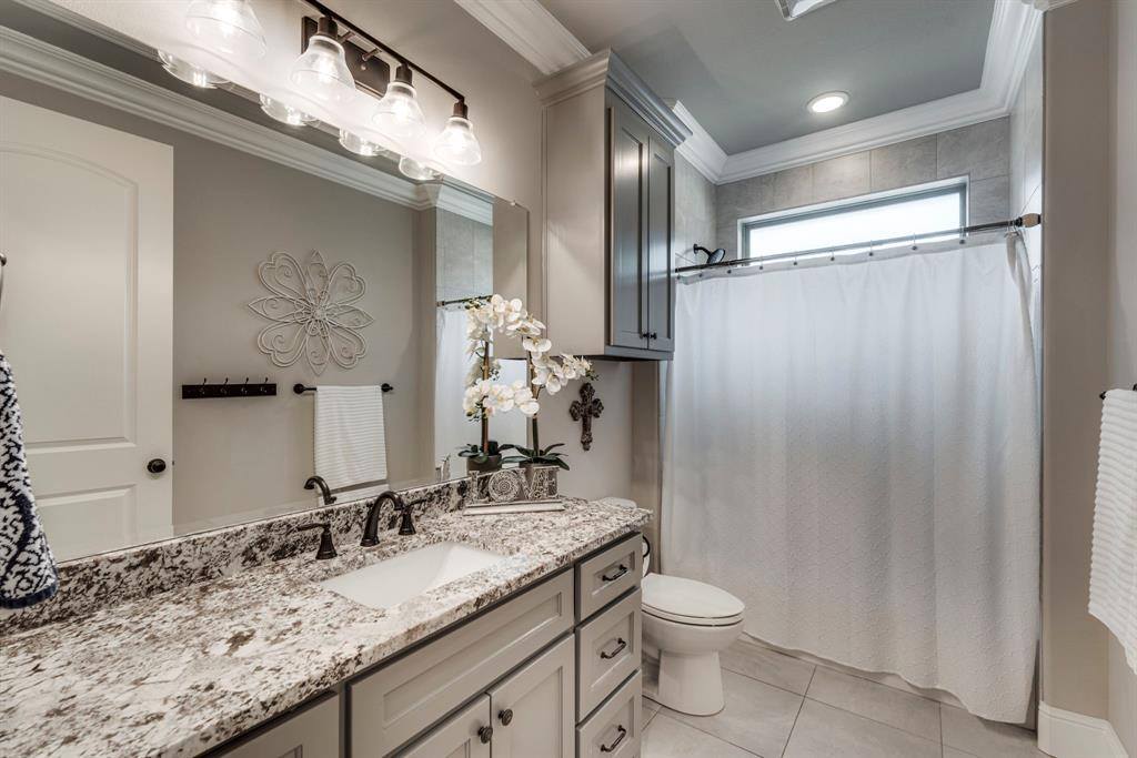 9704 Rosalie Court, Granbury, TX 76049