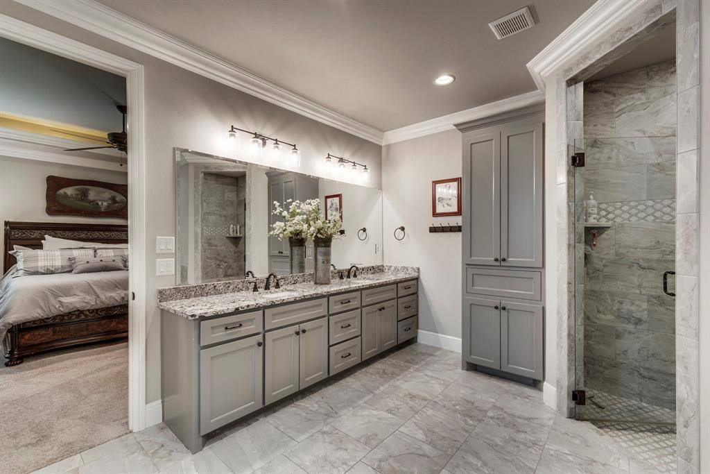 9704 Rosalie Court, Granbury, TX 76049