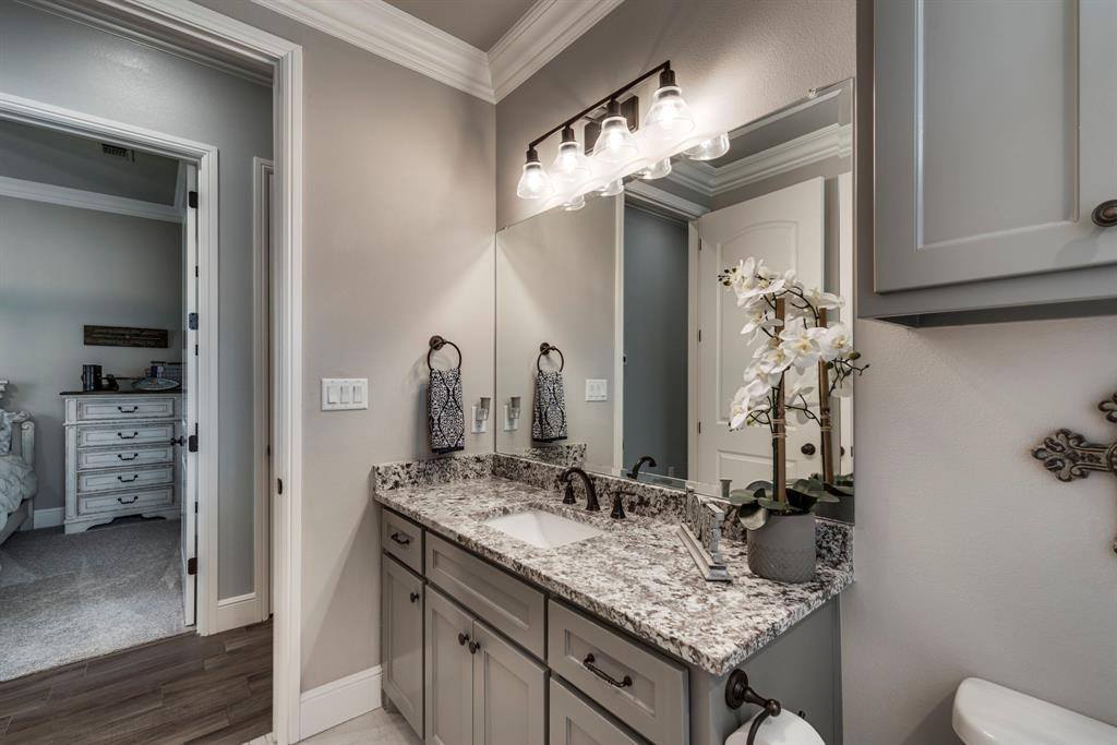 9704 Rosalie Court, Granbury, TX 76049