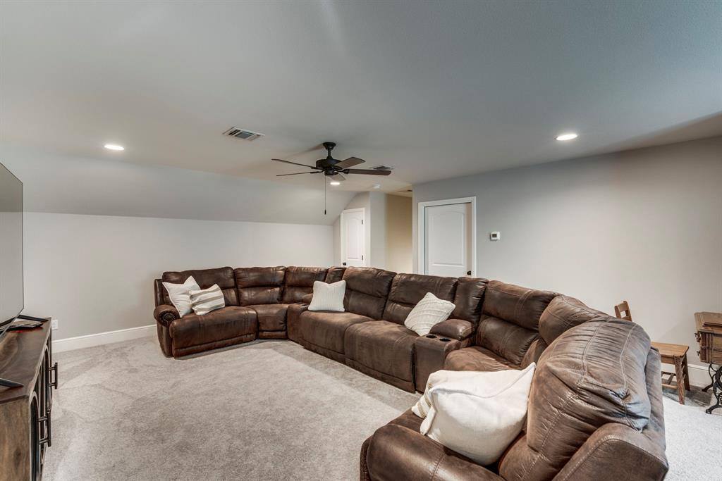 9704 Rosalie Court, Granbury, TX 76049