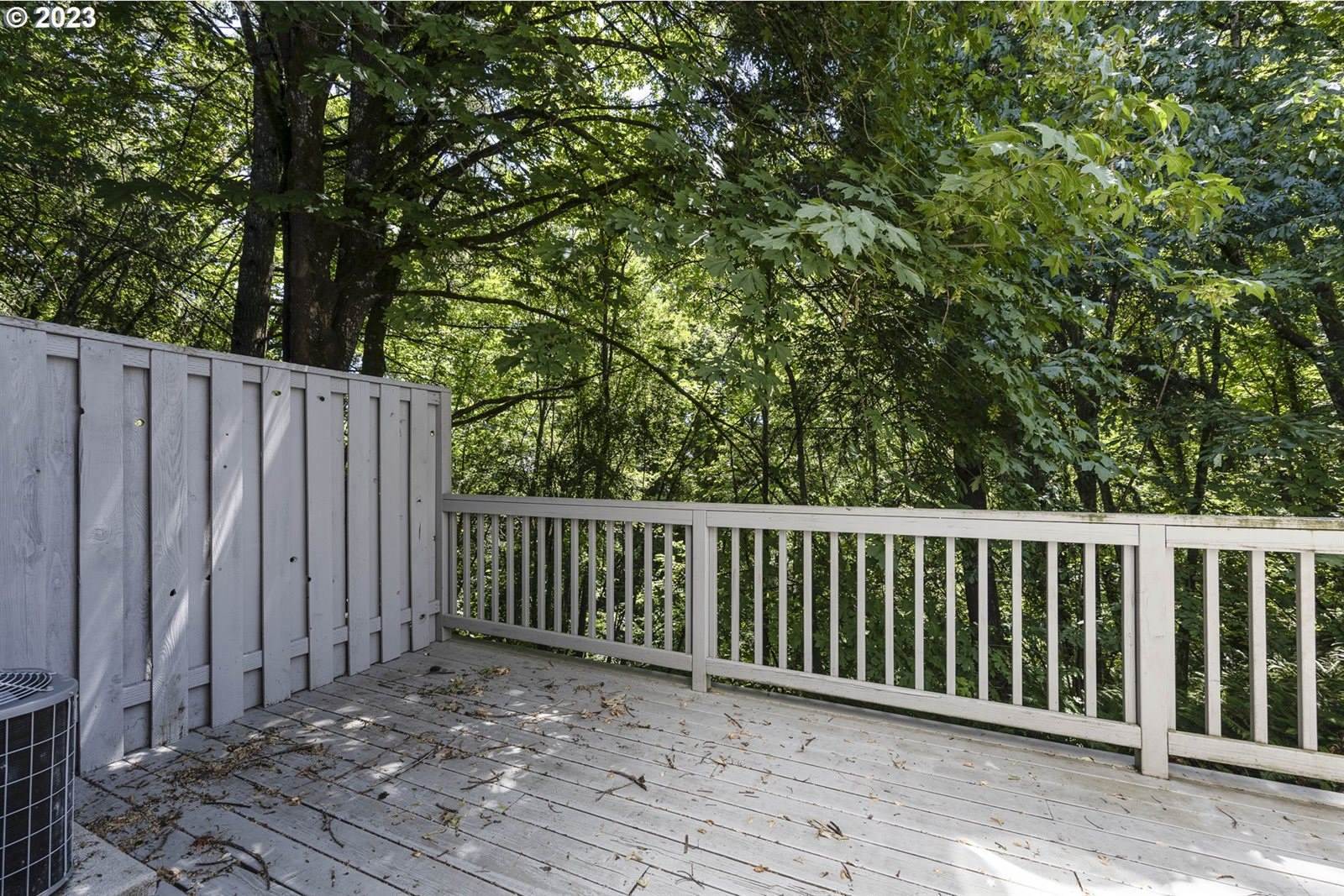 810 East 9TH St #D15, Newberg, OR 97132