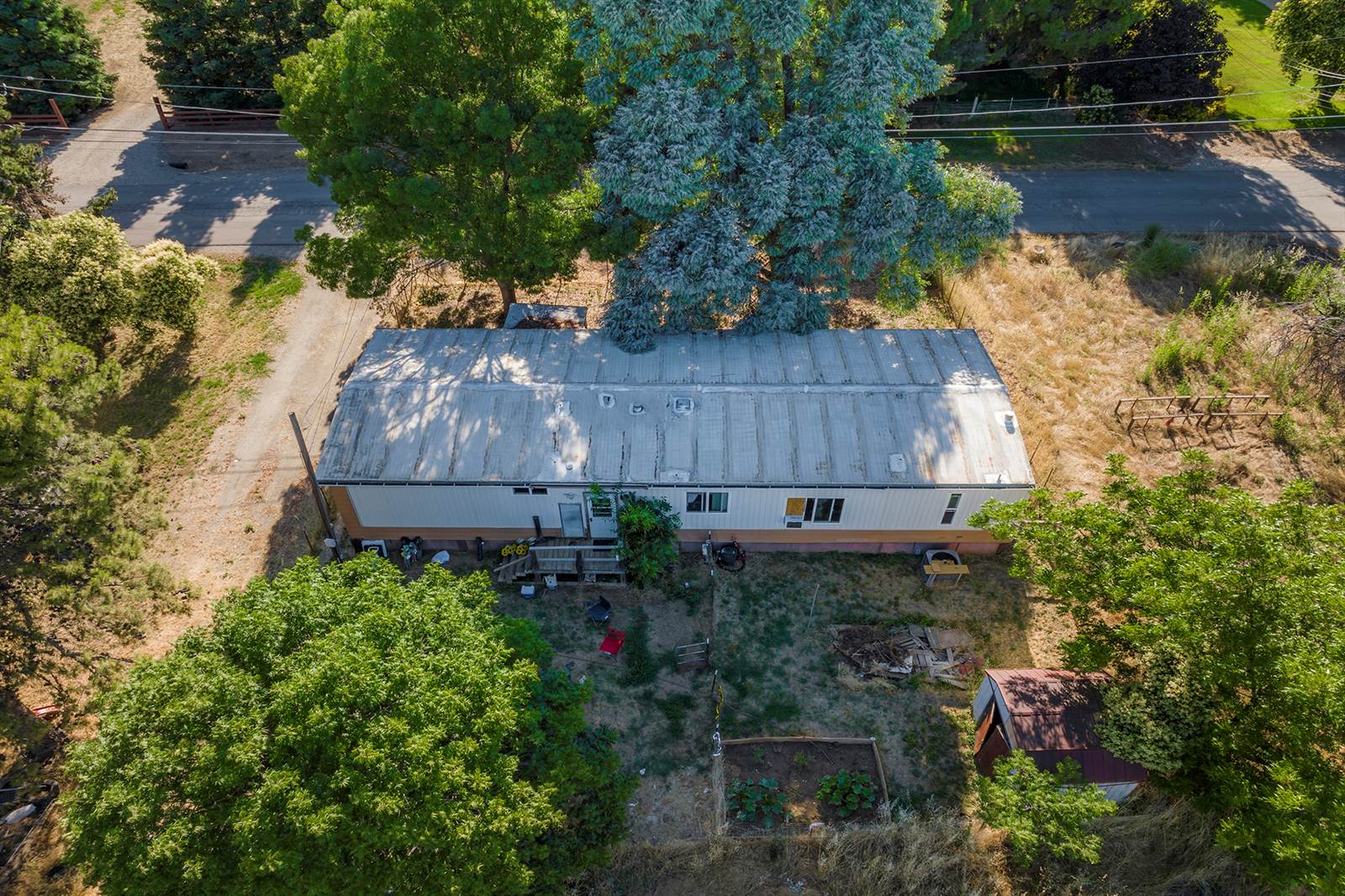 930 North Butte, Willows, CA 95988