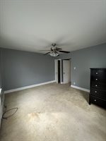 210 n Lynn blvd, Upper Darby, PA 19082