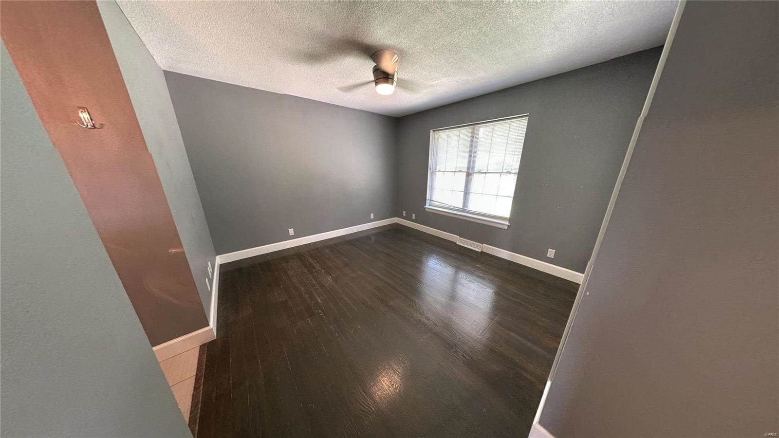 121 Vaughn Ave, Saint Robert, MO 65584