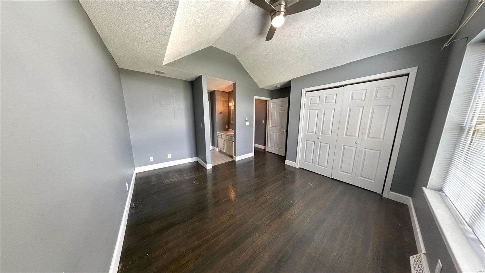 121 Vaughn Ave, Saint Robert, MO 65584