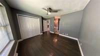 121 Vaughn Ave, Saint Robert, MO 65584