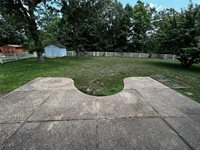 121 Vaughn Ave, Saint Robert, MO 65584