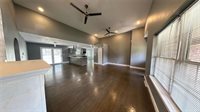 121 Vaughn Ave, Saint Robert, MO 65584