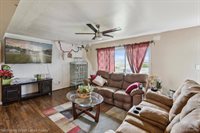 1372 North Genesee Road, Burton, MI 48509