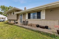 1372 North Genesee Road, Burton, MI 48509