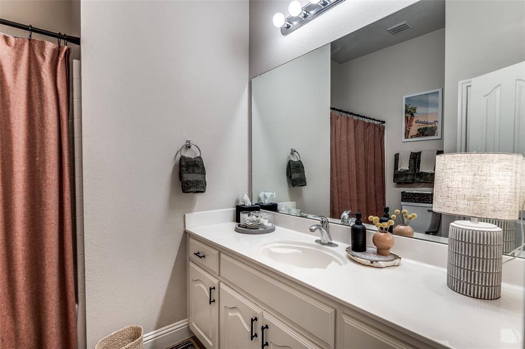 8627 Darrington Drive, Dallas, TX 75249